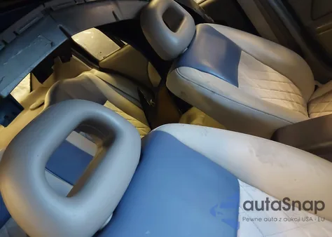 2007 Saturn Ion 2 from USA, damaged, VIN 1G8AJ55F67Z200621